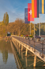 Mainau 2340-2024, Mainaubrücke in der Morgensonne