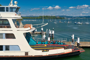 Konstanz 2241-2024, Fährehafen Staad und Insel Mainau