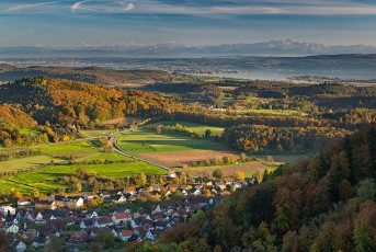 Radolfzell 0687-2024, Blick von Ruine Homburg auf Stahringen, Se