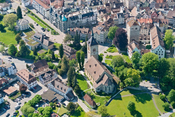 Arbon 0057-2013, Luftaufnahme Kirche St Martin und Innenstadt