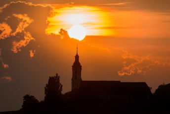 Birnau 0359-2013, Kirchensilhouette im Sonnenuntergang