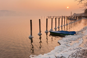 Bodman 0143-2012, Vereistes Ufer im Sonnenaufgang