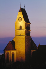 Hagnau, Kath Pfarrkirche bei Nacht HOCH