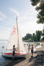 Immenstaad 295-2008, Segelboot am Freibadeplatz