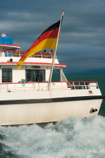 Immenstaad 0906-2012, Auslaufendes Schiff MS Stuttgart