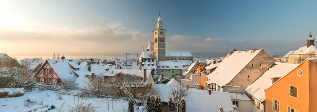 Überlingen 1688-2014 PANO, Verschneites Nikolausmünster und Al