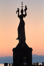 Konstanz, Imperia im Morgenrot HOCH