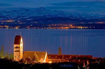 Hagnau 114-2008 HDR-B, Kirche + Alpen bei Nacht