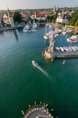 Lindau 1244-2013, Blick vom Leuchtturm auf Hafen und Insel