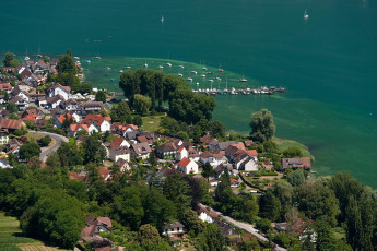 Hemmenhofen 0042-2010, Luftaufnahme Ort und Hafen
