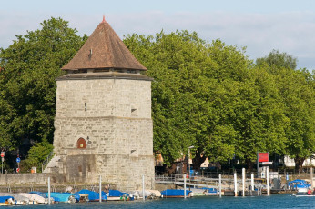 Konstanz 030-2008, Pulverturm am Rheinufer