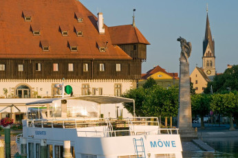 Konstanz 161-2008 B, Konzilgebäude im Morgenlicht