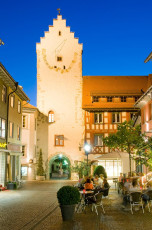 Markdorf 0517-2008 B, Untertor bei Nacht