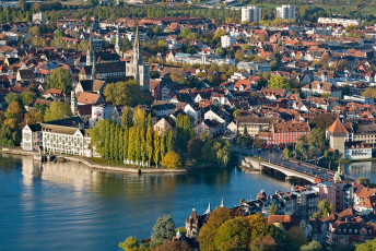 Konstanz 0834-2013, Luftaufnahme Rheinbrücke, Münster, Inselho