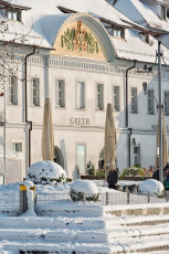 Überlingen 1746-2014, Verschneite Stufen am Landungsplatz mit G