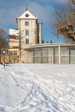 Überlingen 1752-2014, Verschneiter Badgarten mit Kursaal und Ba