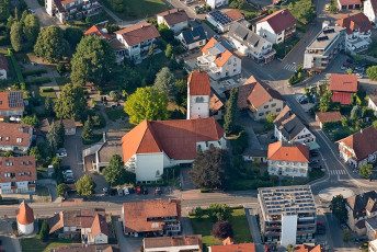 Immenstaad 1087-2015, Luftaufnahme Pfarrkirche St Jodokus
