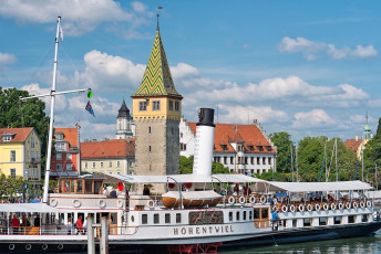Lindau 1359-2015, Dampfschiff Hohentwiel im Hafen