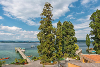 Mainau 1127-2014, Anlegestelle und Comturey am Hafen