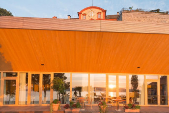 Mainau 1166-2014, Neuer Comturey-Keller und Schloss