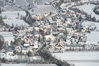 Oberteuringen 0050-2013, Luftaufnahme Ortskern im Winter