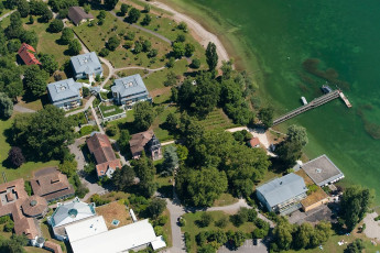 Radolfzell 0146-2010, Luftaufnahme Mettnau Kur