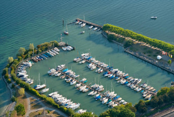 Radolfzell 0417-2015, Luftaufnahme Hafen und Mole