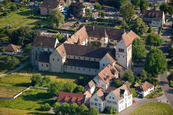 Reichenau 254-2009, Luftaufnahme Kloster Mittelzell