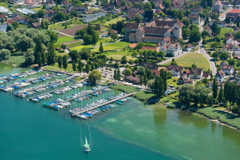 Reichenau 0292-2010, Luftaufnahme Mittelzell mit Hafen