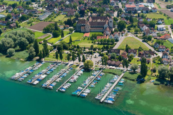 Reichenau 0296-2010, Luftaufnahme Mittelzell mit Hafen