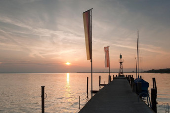 Rorschach 0009-2009, Hafenmole im Sonnenaufgang