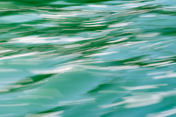 Schaffhausen 0071-2014, Rheinwasser in Bewegung