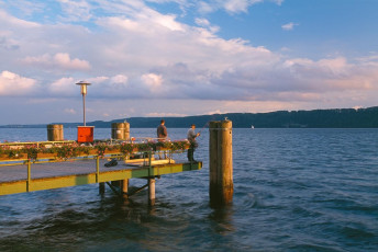 Sipplingen, Schiffslände im Abendlicht