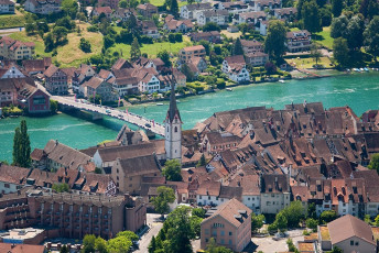 Stein am Rhein 0051-2010, Luftaufnahme Ortskern und Rheinbrücke