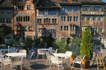Stein am Rhein, Stadtfassade am Rathausplatz QUER