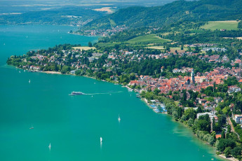 Überlingen 1216-2010, Luftaufnahme Stadt und See