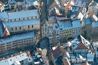 Überlingen 1531-2013, Luftaufnahme Aufstellung zum Fasnets-Sunn