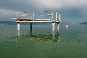Überlingen 1854-2015, Sprungturm am Ostbad vom Wasser aus