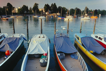 Wasserburg, Fischerboote im Hafen