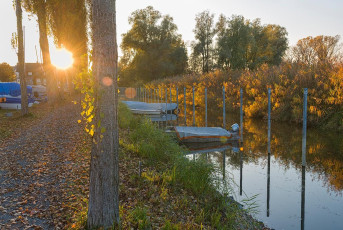 Moos 0237-2016, Herbststimmung am Hafen