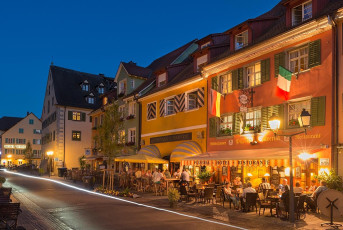 Meersburg 1561-2017, Restauranats Unterstadtstraße bei Nacht