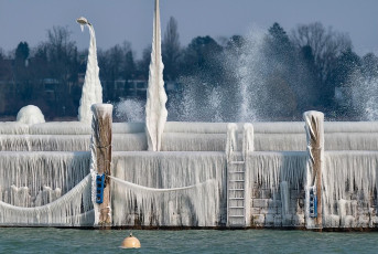 Konstanz 1530-2018, Vereiste Hafenmole