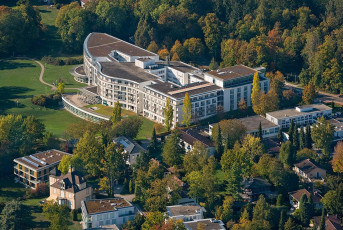 Konstanz 1704-2018, Luftaufnahme Kliniken Schmieder