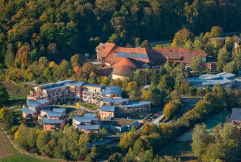 Überlingen 2959-2018, Luftaufnahme Waldorfschule und Haus Rengo