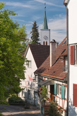 Überlingen 3036-2019, Gartenstraße mit Evangelischer Kirche