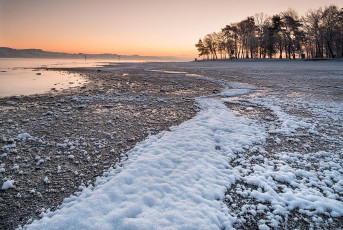 Dingelsdorf 0128-2019, Wintersonnenaufgang am Klausenhorn