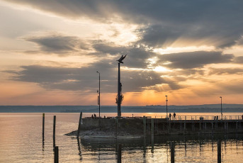Meersburg 1718-2019, Magische Säule mit dramatischen Wolken