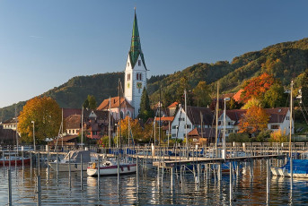 Sipplingen 1195-2019, Hafen und Kirche im Herbst
