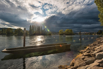 Stein am Rhein 0372-2019, Regenfront über Ort und Kahn am Rhein
