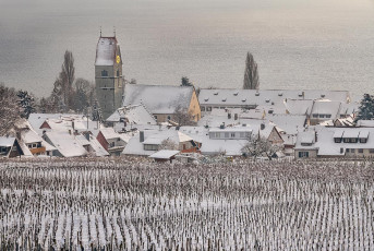 Hagnau 1312-2021, verschneiter Ort von Wilhelmshöhe aus